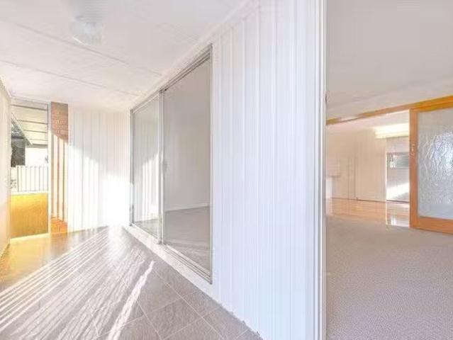 Charming 184 Taylor Street, Newtown, QLD 4350