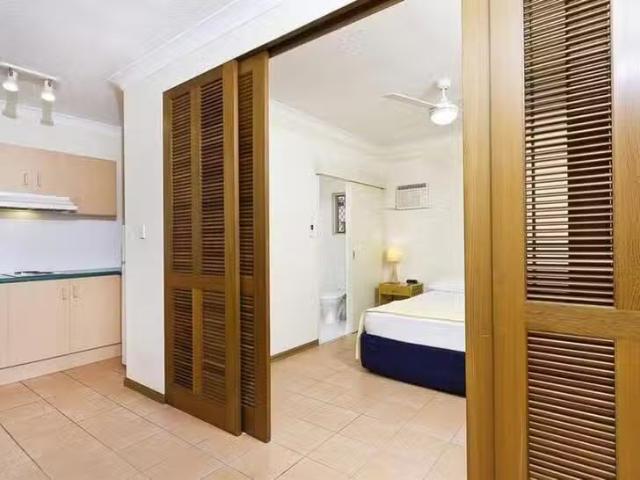Cozy /184 Mcleod Street, Cairns North, QLD 4870