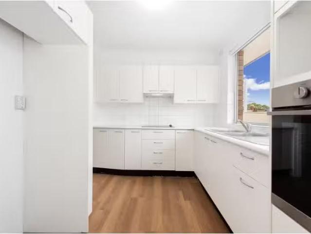 Cozy 18/67 Louisa Road, Birchgrove Apartment for rent Listed.