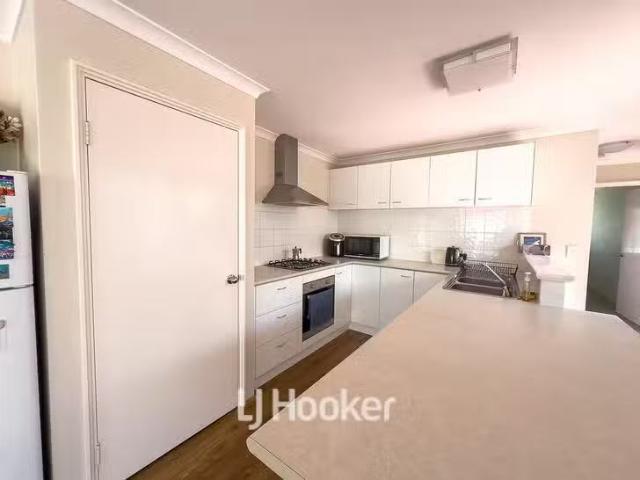 Charming 18/87 Clarke Street, South Bunbury, WA 6230