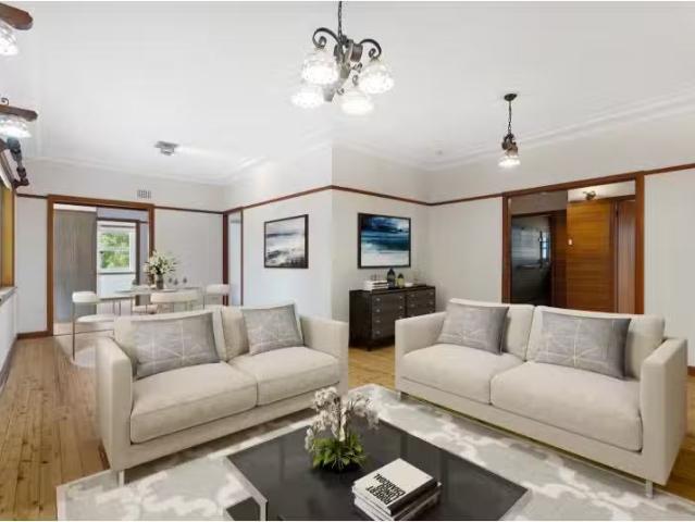 Rental! 18 Oleander Parade, Caringbah South House for rent Li.