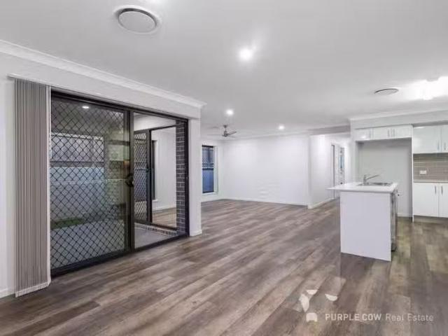 New 18 Finlayson Street, Spring Mountain, QLD 4300