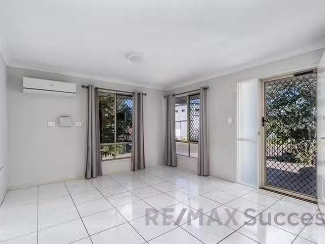 Just in! 1/8 Link Street, North Toowoomba, QLD 4350