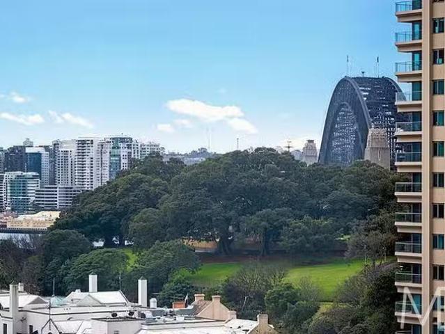 Charming 18B/2 Watermans Quay, Barangaroo, NSW 2000