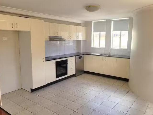 Just in! 19/26 28 Belgrave Street, Kogarah, NSW 2217