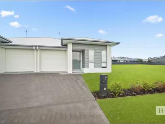 Just in! 192b Johns Rd, Wadalba House for rent Listed by Heri.
