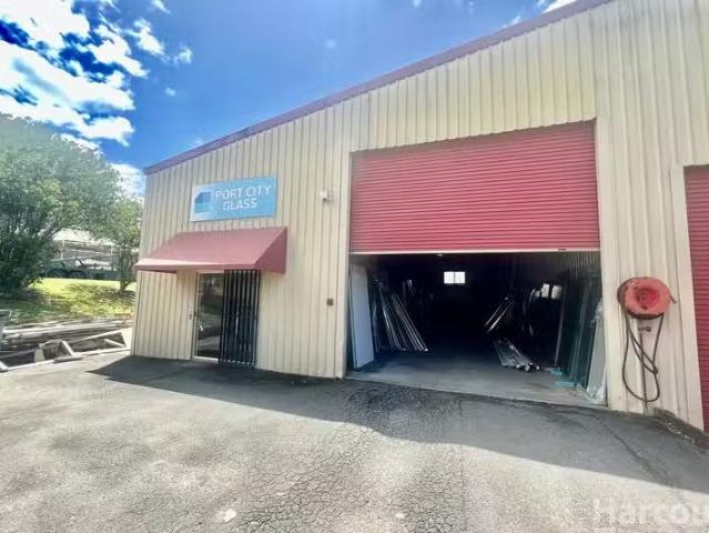 Unique 1/9 Commerce Street, Wauchope, NSW 2446 Industrial/Wa.