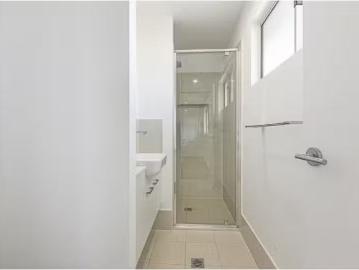 Deal! 19 Riceflower Street, Vineyard House for rent Listed by.