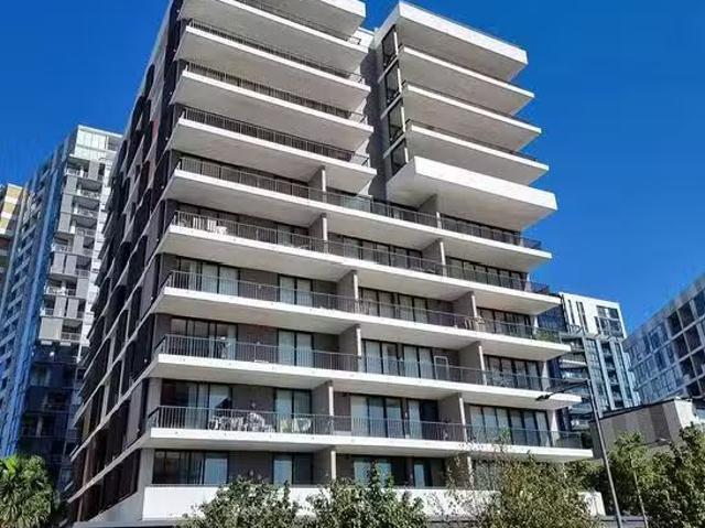Rental! 1004/5 Brodie Spark Drive, Wolli Creek, NSW 2205