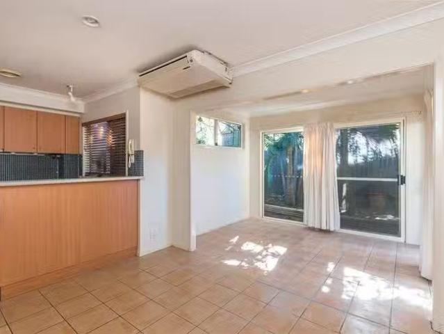 New 100 Thomas Street, Kangaroo Point, QLD 4169
