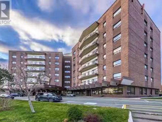 Charming 100 Elizabeth Avenue, St. John'S, NL, A1B 1S1 comme.