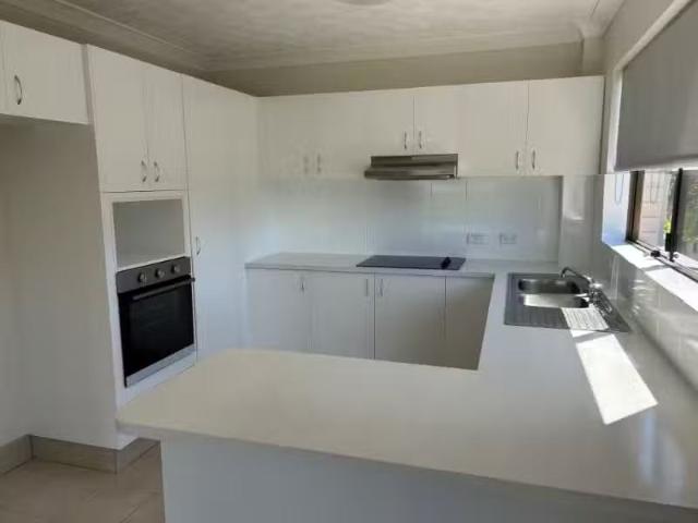 Deal! 10/182 Kennedy Dr, Tweed Heads West Apartment for rent.