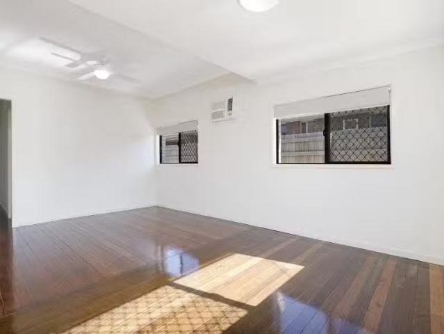 For Rent! 1026 Manly Road, TINGALPA, QLD 4173 House for Rent