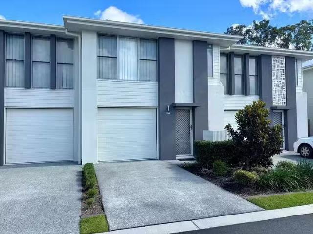 Nice 104/19 Whittley Court, Pimpama, QLD 4209