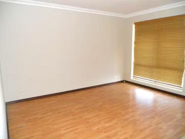 Deal! 104 Bottlebrush Drive, Kiara, WA 6054