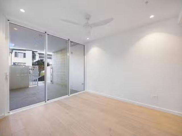 Cheap 107/25 Kombi Street, Bokarina, QLD 4575