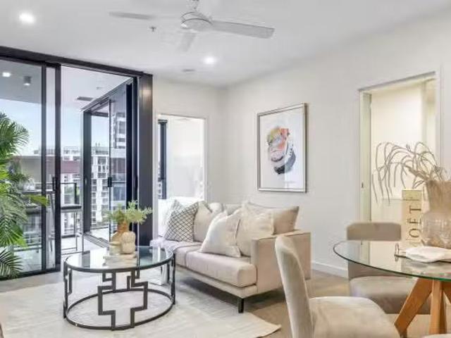 Unique 10807/7 Wharf Street, HAMILTON, QLD 4007 Unit for Rent