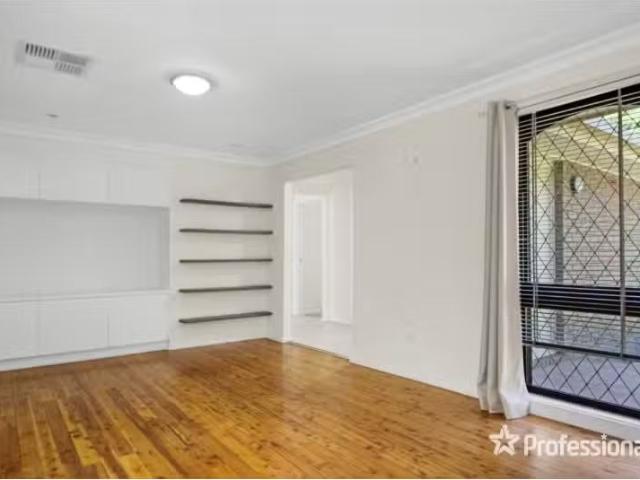 For Rent! 10 Buchhorn Street, Tolland House for rent Listed b.