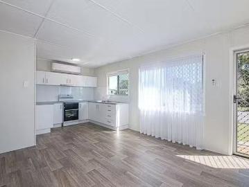 Charming 10 Benny Street, Woorim, QLD 4507