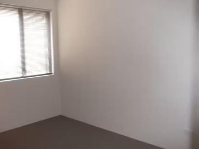 Nice 10 Evesham Drive, Ellenbrook, WA 6069