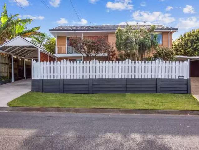 Cozy 10 Fenchurch Street, Rochedale South QLD 4123