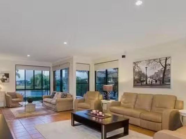 New 10 Staysail Crescent, Clear Island Waters, QLD 4226