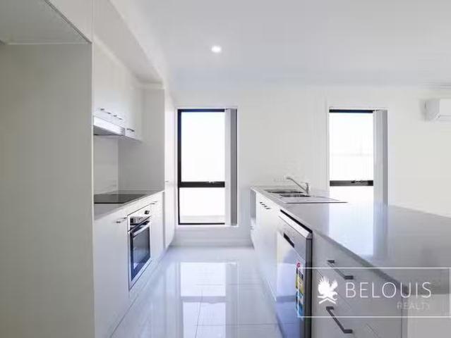 For Rent! 10 Sophora Road, Holmview, QLD 4207