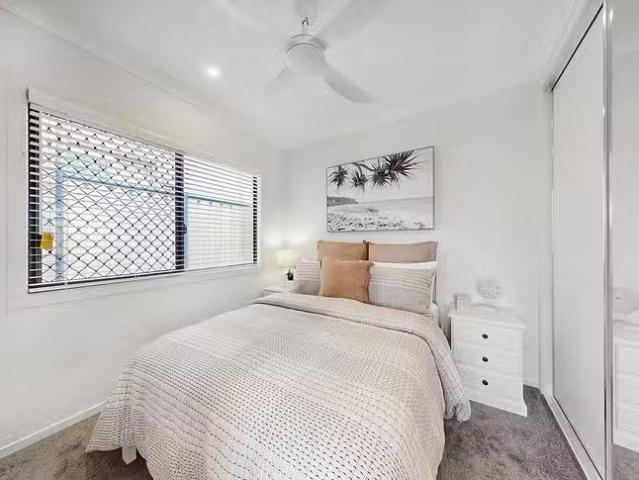 For Rent! 10 Springfield Place, Forest Lake, QLD 4078