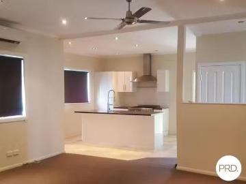 Cozy 10 Walloon Road, Rosewood, QLD 4340