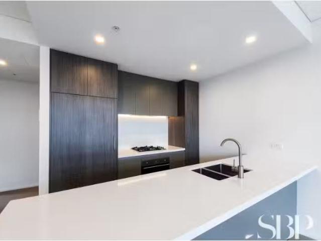 Cheap 110/7 Village Place, Kirrawee Apartment for rent Listed.