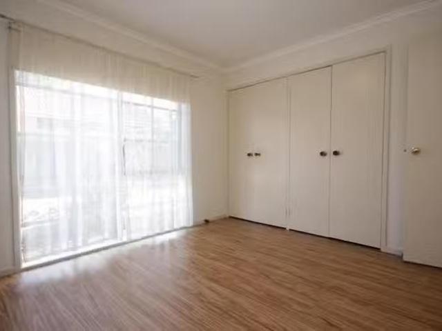 For Rent! 1/10 Freeman Street, Ringwood East, VIC 3135