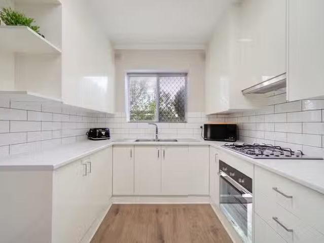 Charming 1/11 Lewis Street, Brooklyn Park, SA 5032