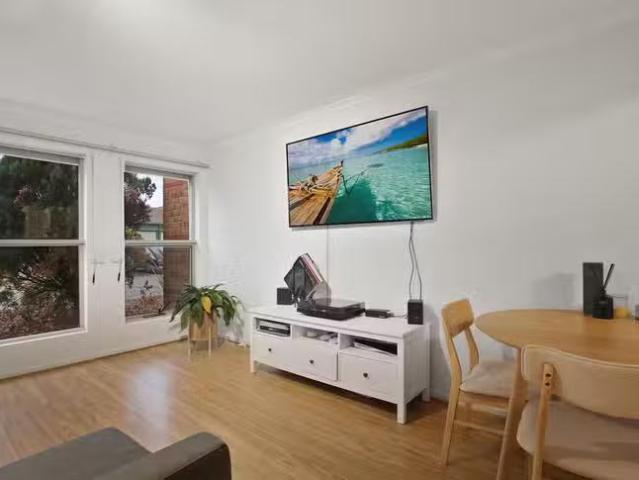 Just in! 11/23 Coburg Road, Alberton, SA 5014