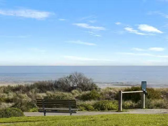Rental! 1/15 Renwick Street, West Beach, SA 5024