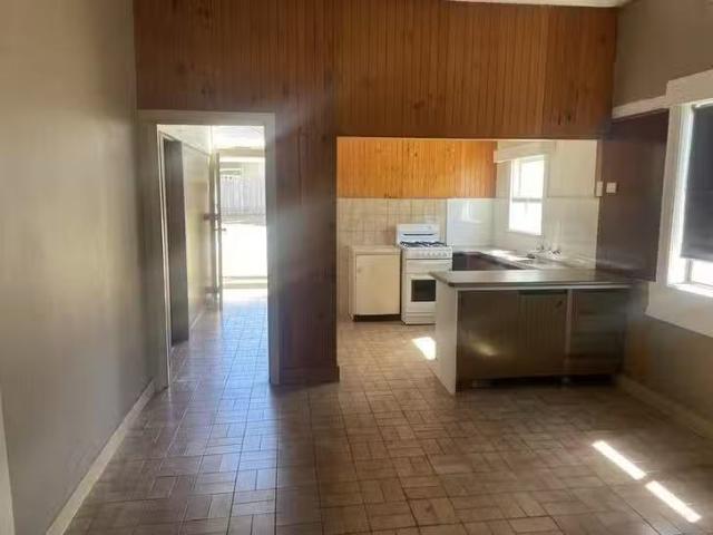 Charming 1187 Heatherton Road, Noble Park, VIC 3174