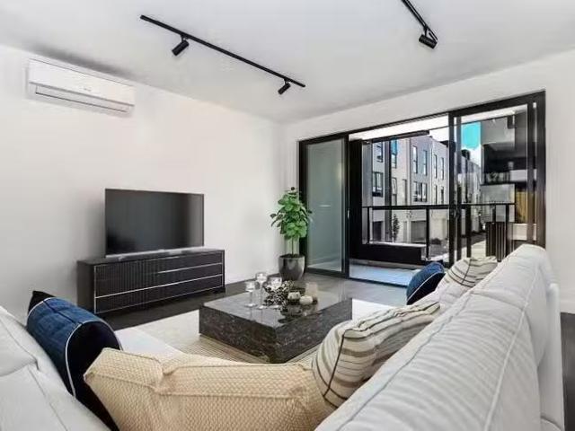 Rental! 11 Argus Walk, Alphington, VIC 3078