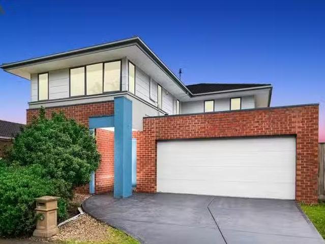 Cozy 11 Bliss Street, Point Cook VIC 3030