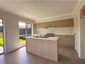 New 11a Drew Street, BONNELLS BAY House for rent Listed by Pr.
