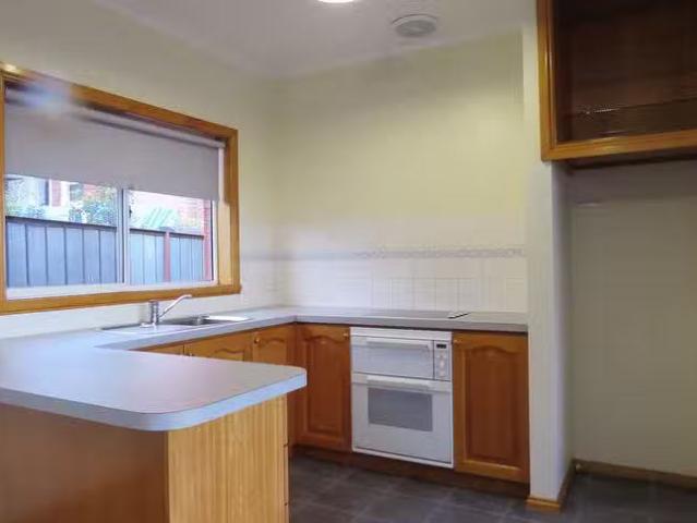 Nice 11A Florence Street, Moonah, TAS 7009