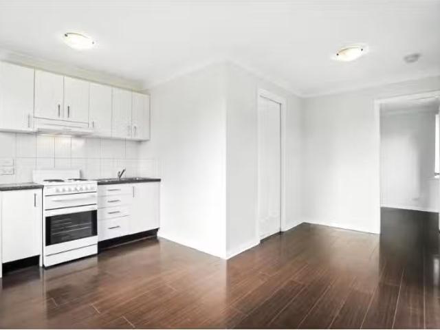 Cheap 11A Murdoch Street, BLACKETT Apartment for rent Listed.