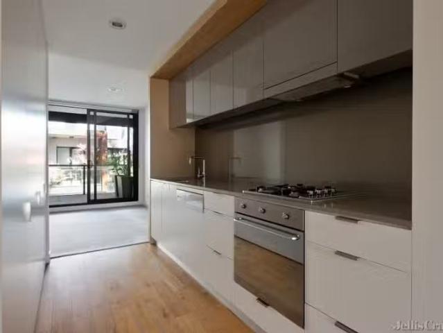 Cozy 11A Rex Avenue, Alphington VIC 3078
