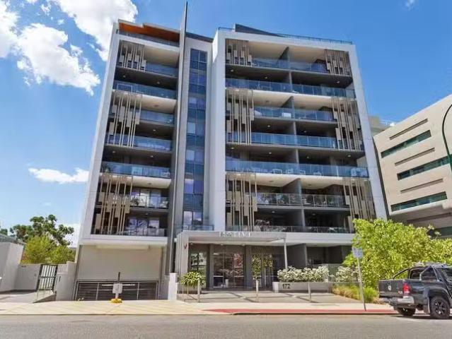 Nice 120/172 Railway Parade, West Leederville, WA 6007