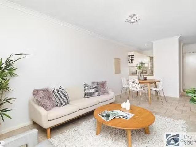 Nice 12/21 Ventnor Street, Scarborough, WA 6019