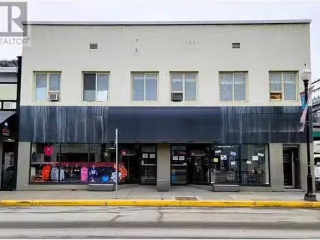 Cozy 1234 Bay Avenue, Trail, BC, V1R 4A6 commercial for leas.