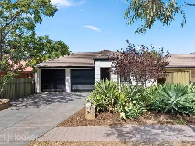 Cozy 1/24 Spains Road, Salisbury Downs, SA 5108