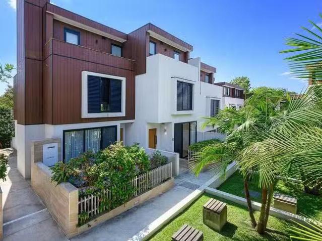 Deal! 12/9 15 Cherry Street, Warrawee, NSW 2074