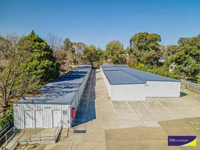 Deal! 129 Allingham Street, Armidale, NSW 2350