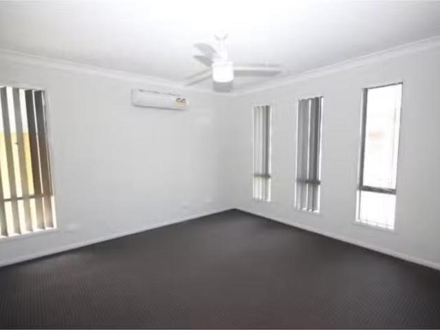 Rental! 12 Medinah Point, Medowie House for rent Listed by Pr.