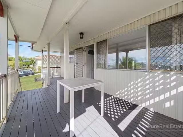 Charming 12 Faucett Street, Mitchelton, QLD 4053