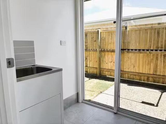 For Rent! 12 Flame Tree Road, Cotswold Hills, QLD 4350